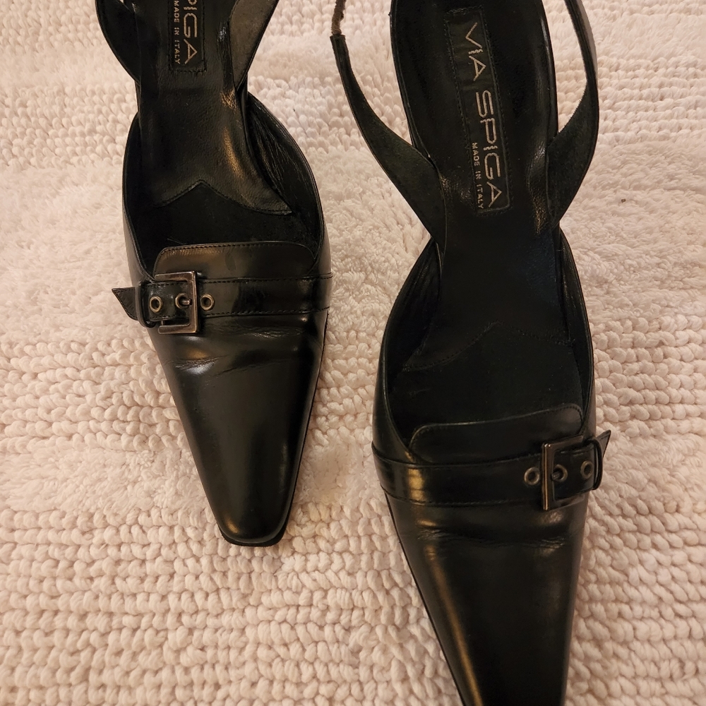 Shoes - Picture 4 of 4